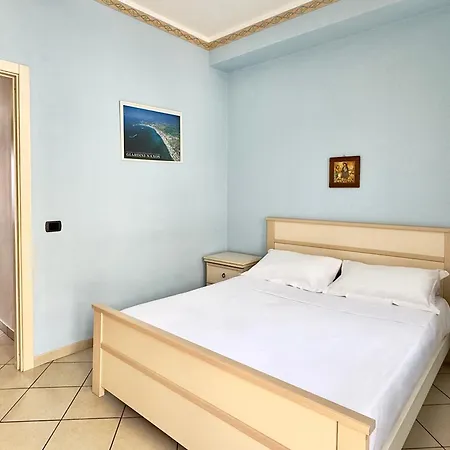 Apartment Casa Andrea - Frontemare Con Terrazza Giardini-Naxos